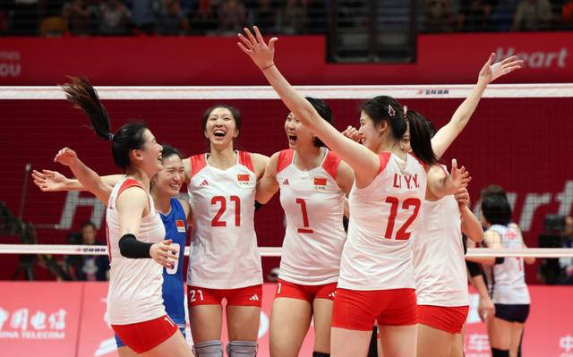 2024年世界女排联赛:中国女排争夺巴黎奥运入场券,张常宁回归朱婷缺席