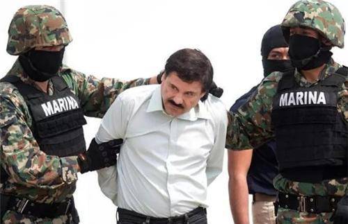 墨西哥毒贩有多残忍?将美国特工灌毒药后,碎骨,凿洞折磨30小时