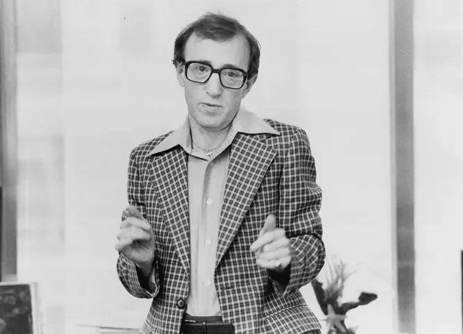 直面生活打击,他是百老汇最娇艳野玫瑰_丹尼_伍迪艾伦_蒂娜