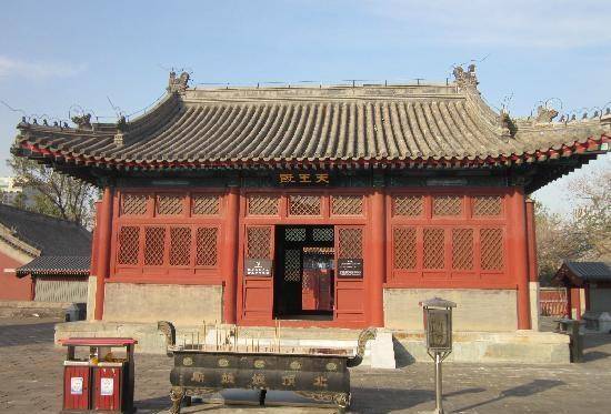 中国最牛"钉子户",水立方也要为它让道,拆迁队:拆不起啊!