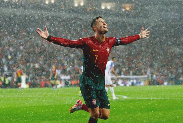 穆里尼奥叹息罗马情缘!欲联手c罗,共决夺世界杯光辉