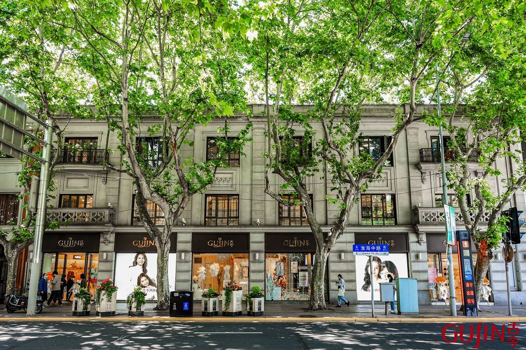 始于上世纪30年代初期,从老上海霞飞路的十里洋场到如今全国市场的不