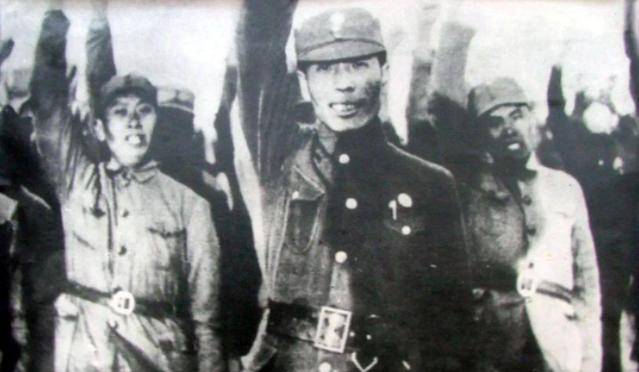 也安排了一支部队继续留守--正是有谢晋元所率领的五二四团加强营,共