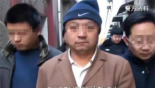 经典案例:2011年河南许昌一场荒唐不伦恋引发的灭门惨案_刘云安_陈爱