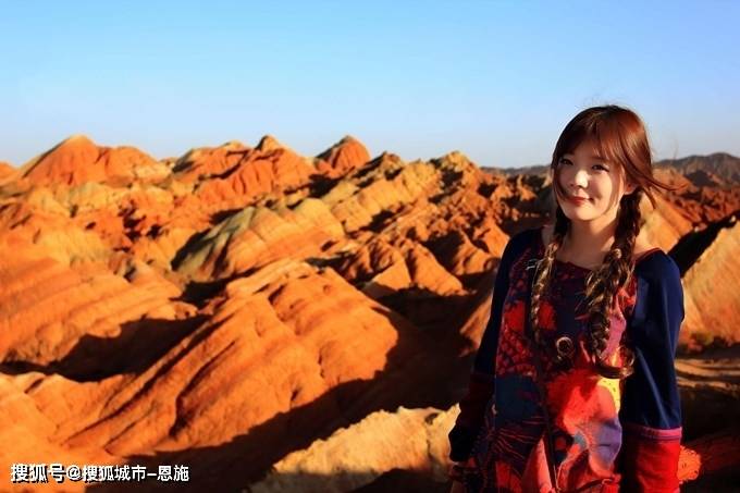 d6:瓜州—嘉峪关关城—张掖七彩丹霞d5:敦煌—莫高窟—鸣沙山月牙泉d4