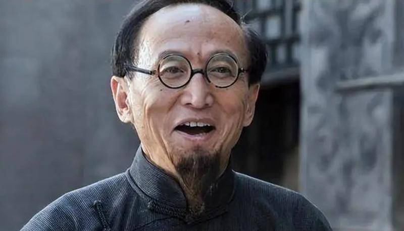 "这句话让刘清德一下子坐了起来,他打量了下眼前的这个农把式,然后