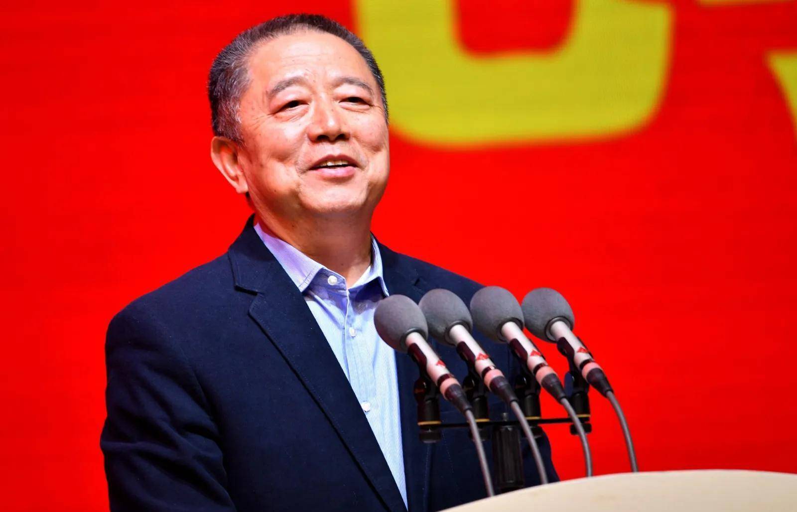 胡葆森:当你弱小的时候,最好少说话,但是呐喊也是必须的