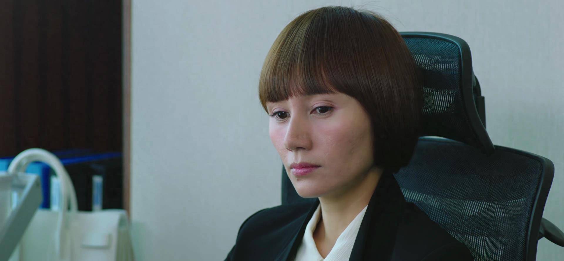 《我的后半生》唐晶抱怨丈夫多管闲事,平儿薇薇旅途偶遇故人