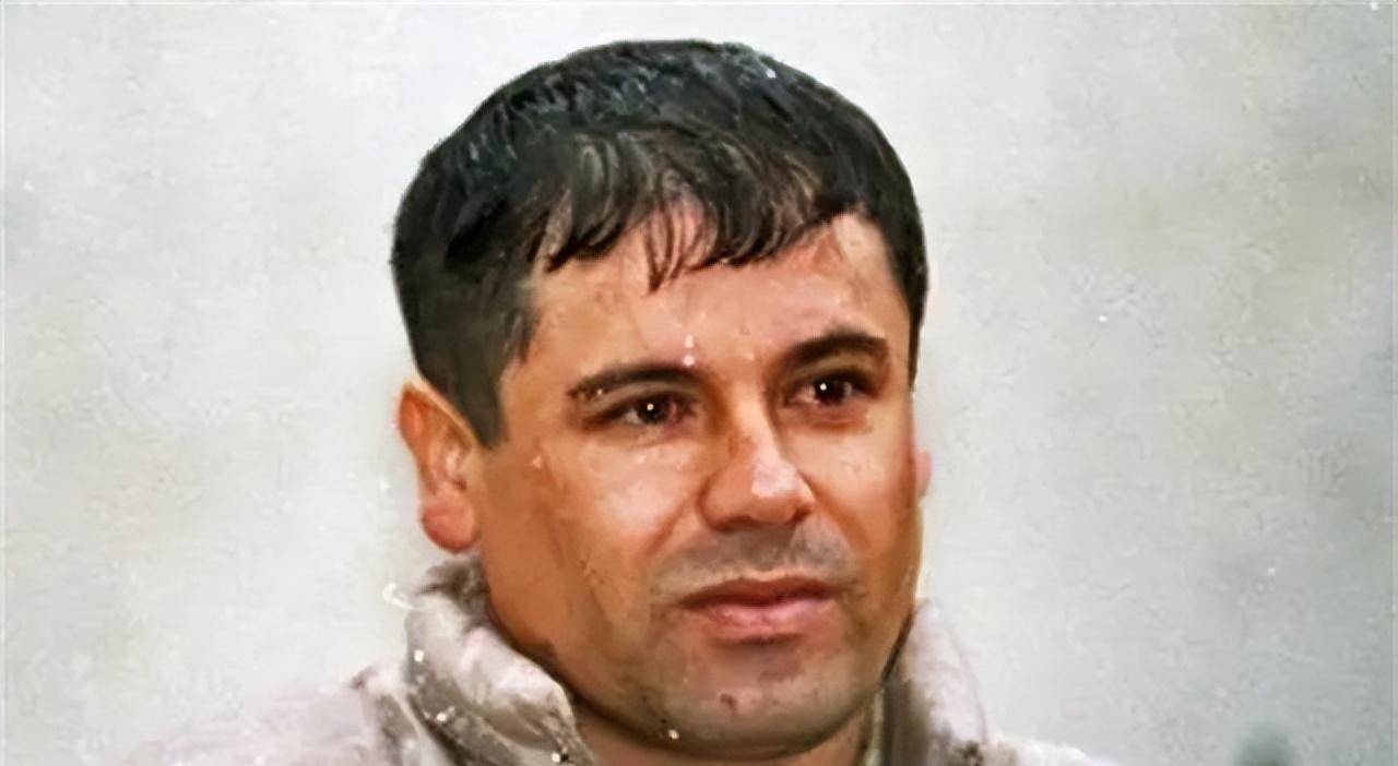 墨西哥第一大毒枭,比你想象更夸张_古兹曼_毒品_姑娘