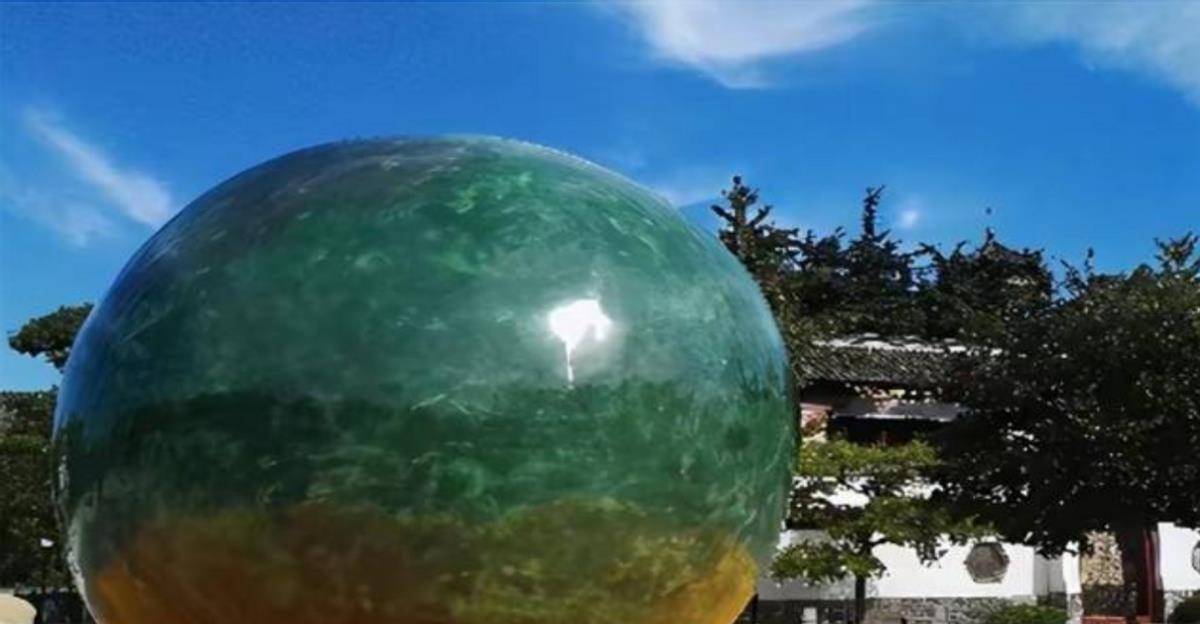 19年前,陕西男子赵社良刨出6吨重夜明珠,估值22亿,今却变路灯