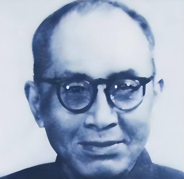 朱东润没有多想,如往常一样去办公室学习"新思想".