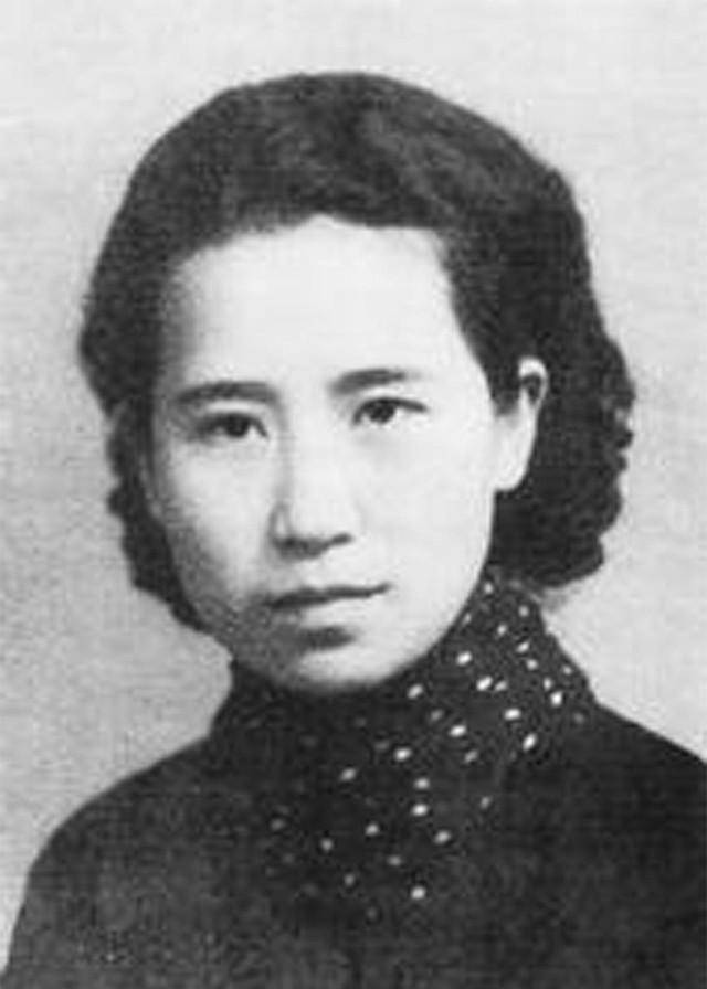 赵清阁:红颜不敌原配,为老舍一生未嫁,晚年否认两人恋情