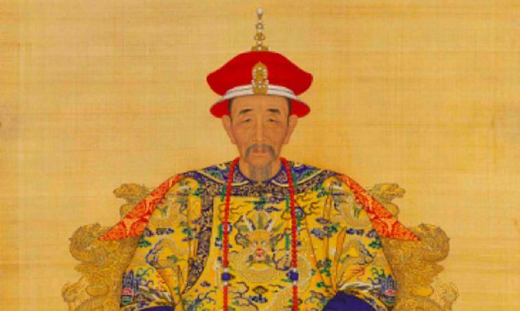 (爱新觉罗·玄烨 画像)玄烨的生母佟佳氏并不得宠,因为当时的皇帝顺治