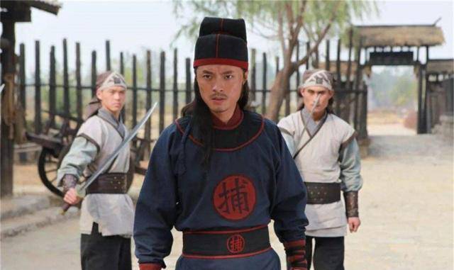 神行太保为何能日行800里?他腿上绑的甲马咋那么神奇?