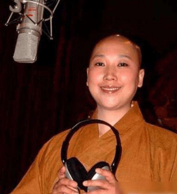 盘点4位皈依佛门的明星,陈晓旭已去世15年,张铁林惹众人争议