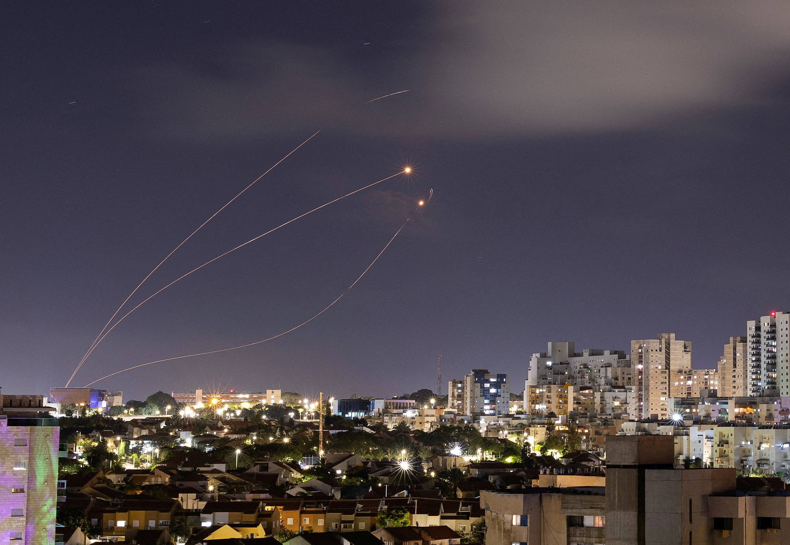 以色列遭导弹袭击图片