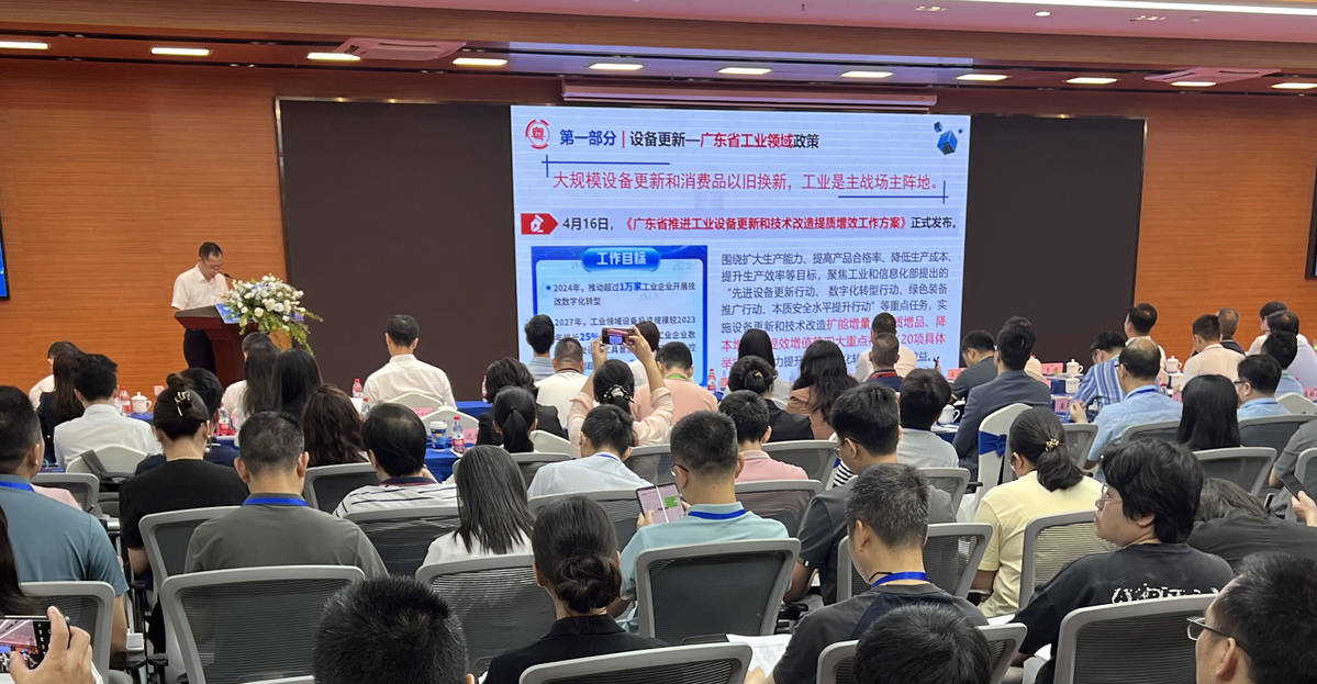 珠海市委常委,市政府党组成员覃春在致辞中介绍,珠海正奋力打造粤港澳