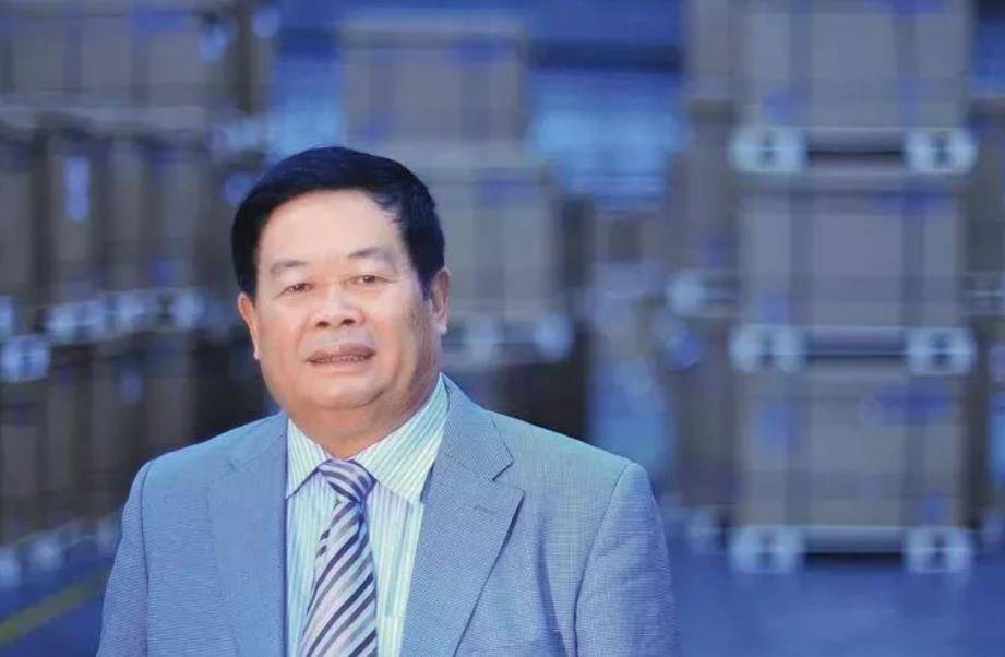 曹德旺:本是无学历无背景的少年,后捐款120亿成"中国首善"