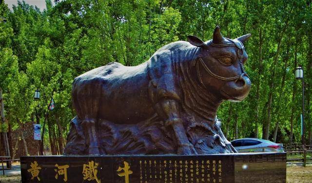 黄河"铁牛"出土33年,为什么一直露天放置无人保护?专家不敢动