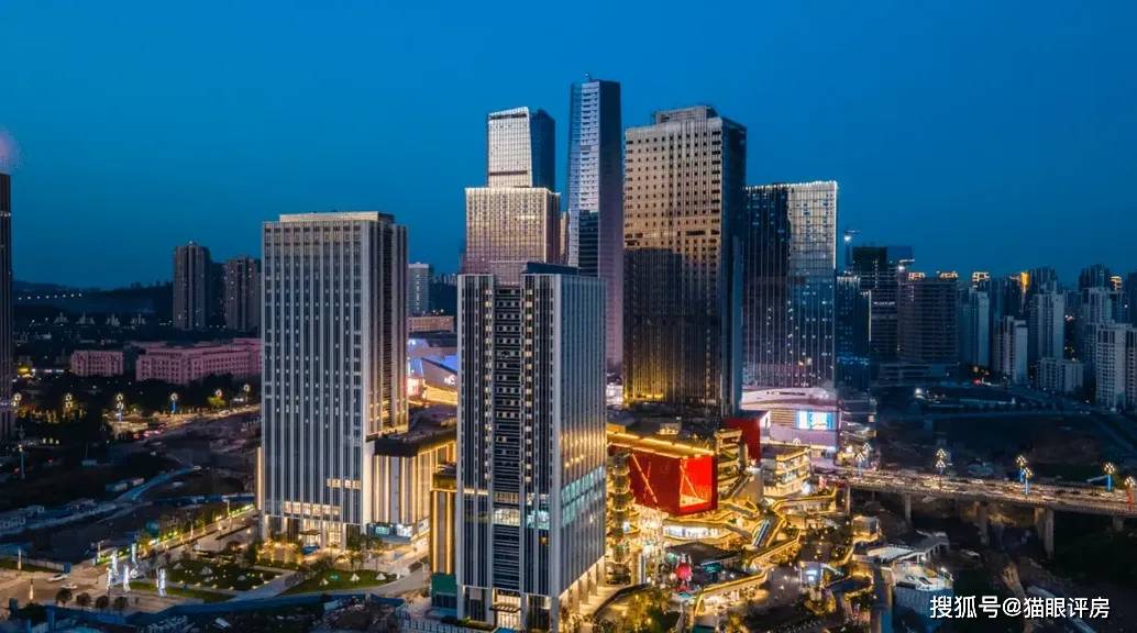 7轨迅捷枢纽,约600万方超级商圈,教育,双三甲医疗重磅加持等全面配套