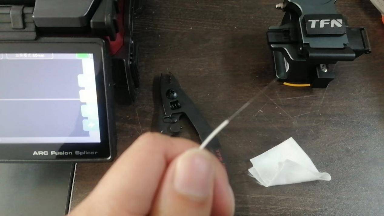 怎么使用tfn s5光纤熔接机?看完教程就懂了