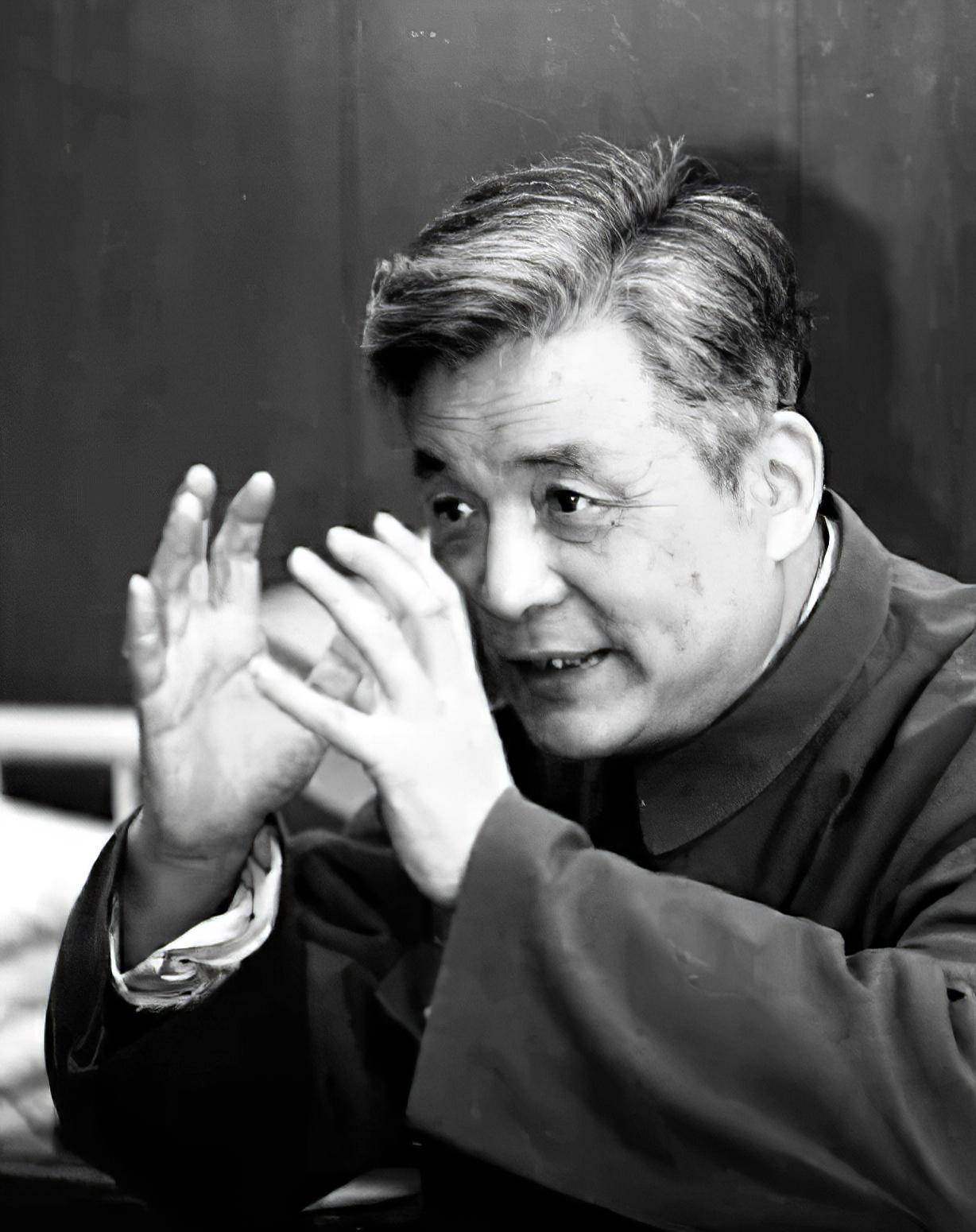 许身国威壮河山,邓稼先隐姓埋名28年,归来已是癌症晚期