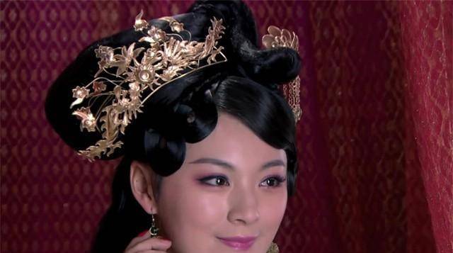 北齐后主高玮的宠妃冯小怜,为何被杨坚赐给李询,其最终结局如何