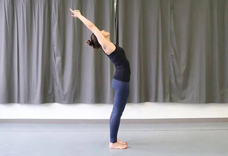瑜伽: 11 个缓解疲劳的能量增强瑜伽姿势,让你体力充沛