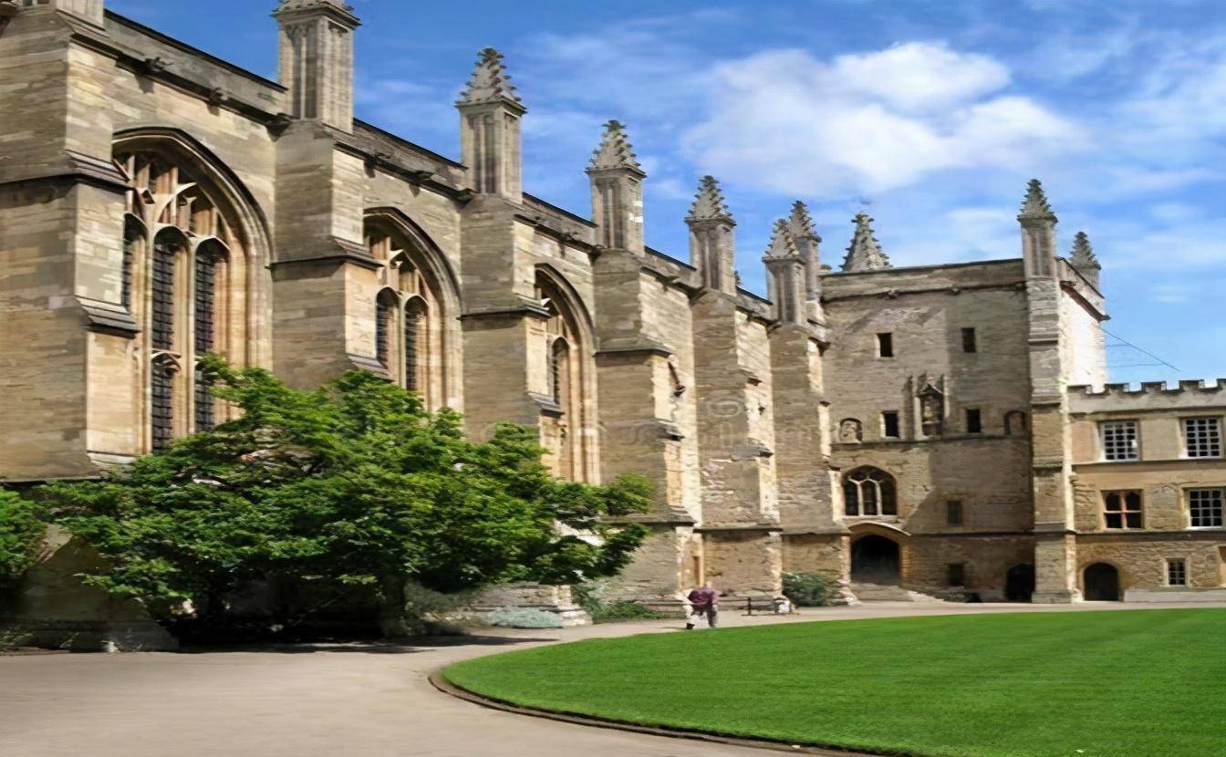 西学东进,大学为何兴起于西方?