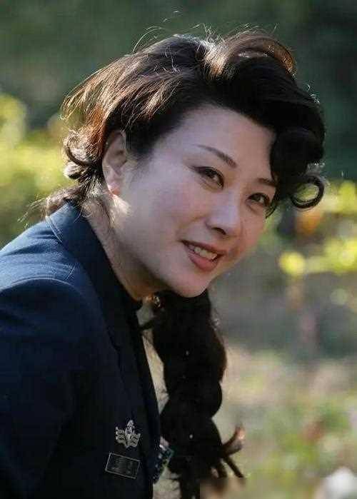 王静_艺术_角色