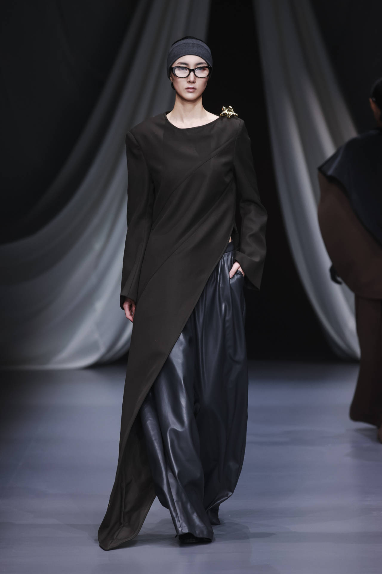 年轻中国潮起来,中国国际时装周t台上的个性潮流表达