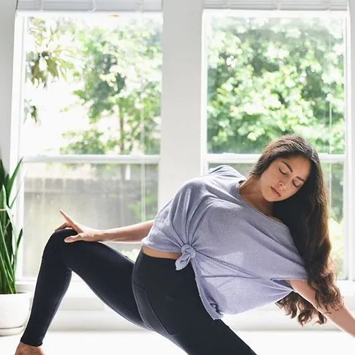 但是不知道做什么瑜伽动作纪念人生中最美好的