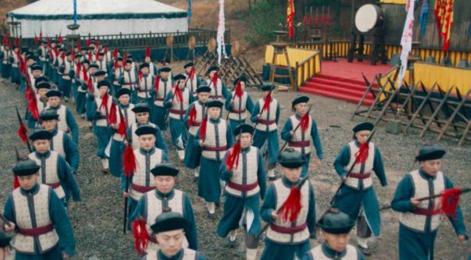 知县为官清廉屡遭上级为难,皇帝得知真相后,直接将知县连升8级