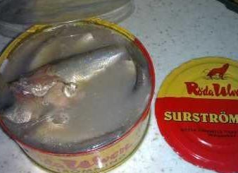 鲱鱼罐头那么的臭,几乎没人受得了,为什么每年还会大量生产呢?