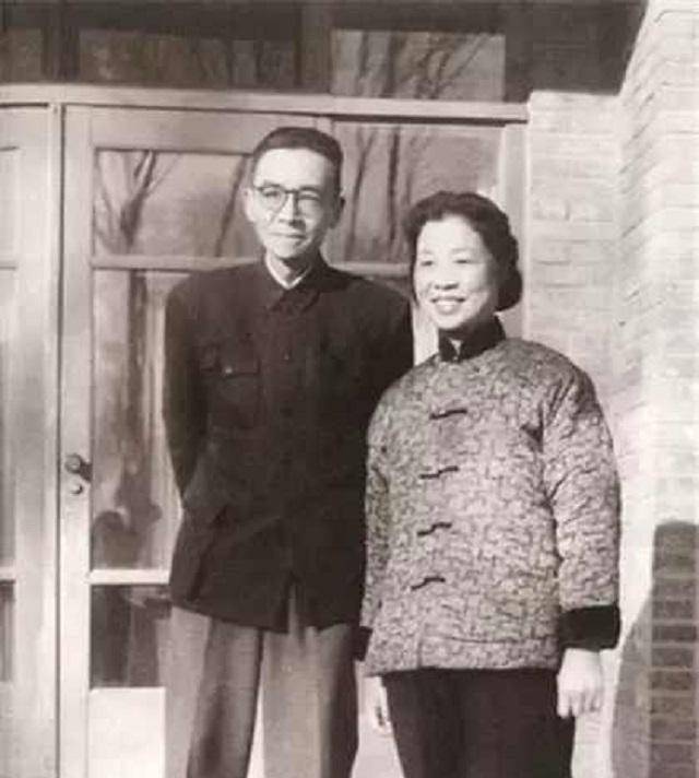 梁再冰打了继母林洙一巴掌,作为父亲的梁思成,为何两不相帮?