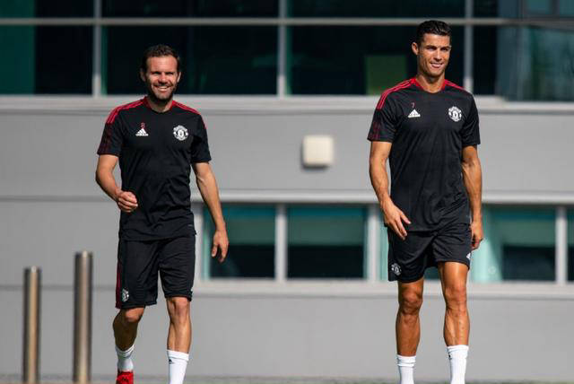 曼联旧将c罗的真实面貌:球场风范与球队现状