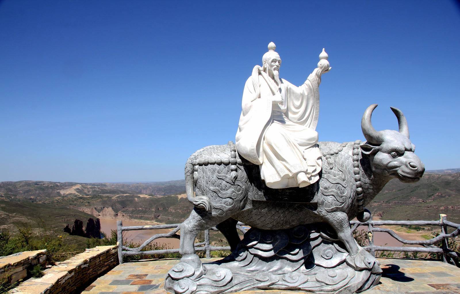 三,道家始祖老子老子,本名李耳,道家始祖,创造了著名的道教学派,后来