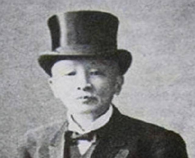 民国第一败家子:曾一夜输100栋楼,还给奔驰车镀层银,后来怎样