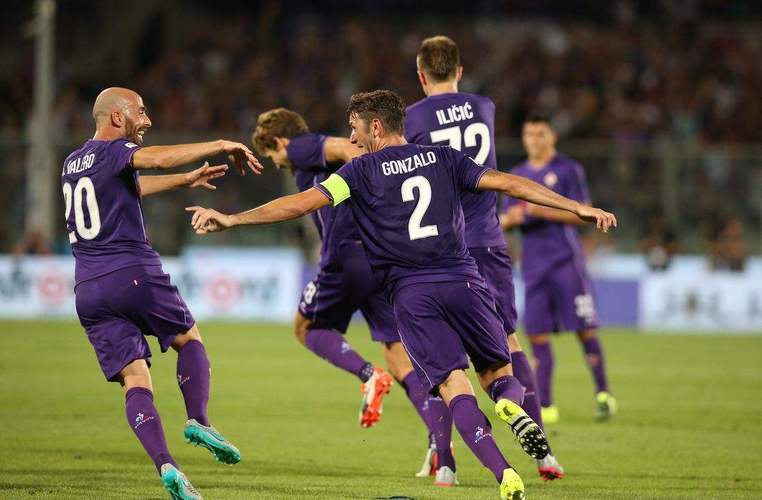 佛罗伦萨vs那不勒斯:足球紫百合的防线会再次崩溃吗?