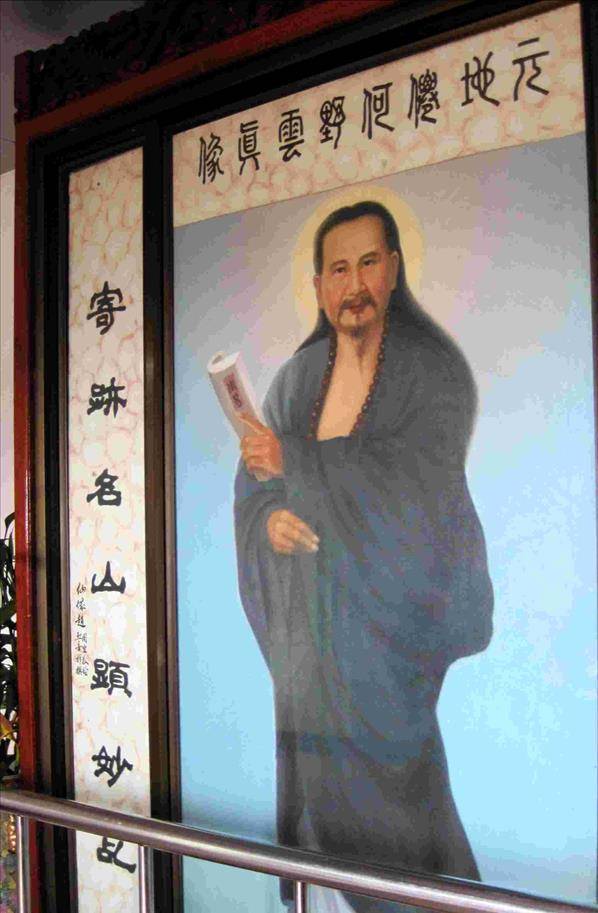 那便是在南北朝时期非常有名气的宝志禅师,而且此人也姓朱,可谓是极有