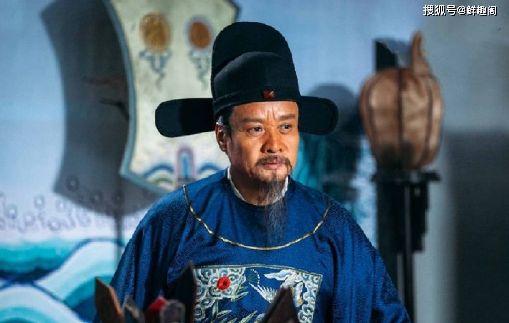 张老顺猛然睁大眼睛,欲要追问是否对富贵开棺验尸,王子明摆了摆手,让