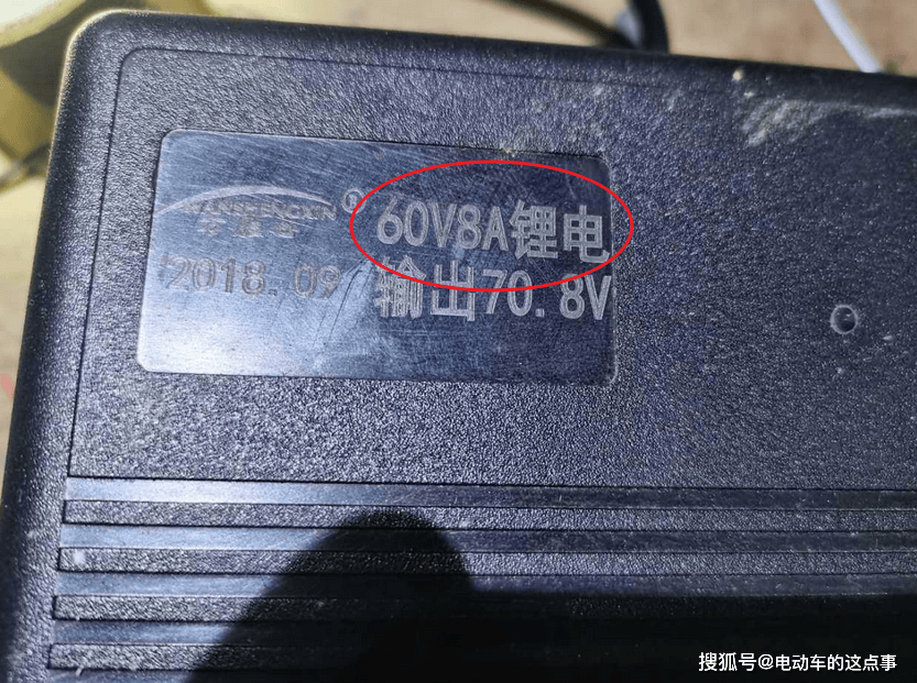 5=8小时,当然了,48v20ah与72v20ah的电池,同样是8个小时充满.