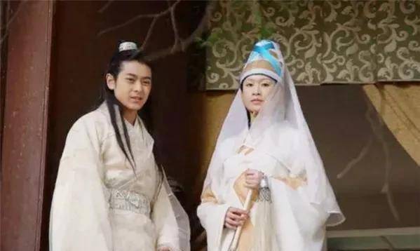 《天龙八部》三兄弟该如何拯救母亲?答案是给妈妈完整安宁的国家