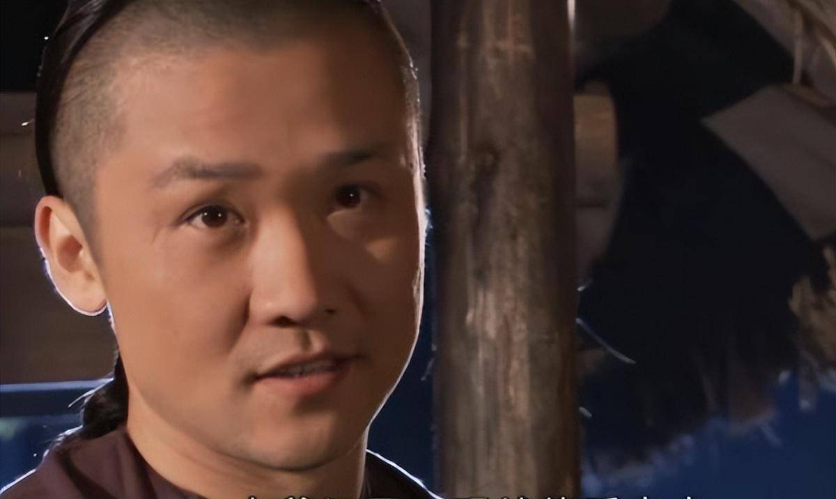 再看《大宅门》才明白,黄春,黄立的名字到底是谁起的