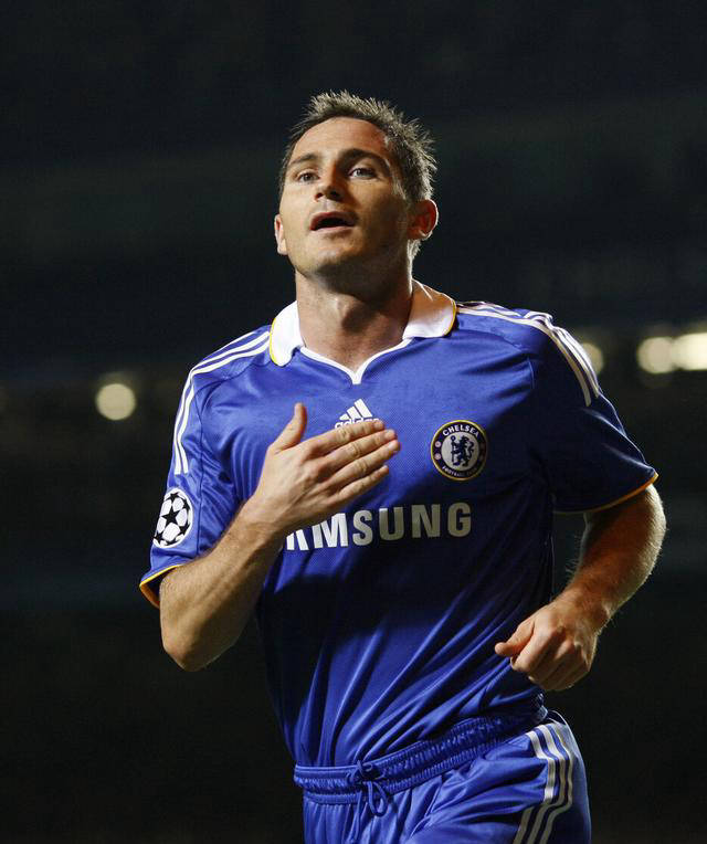 重塑传奇:完美阵容,再现切尔西足球史