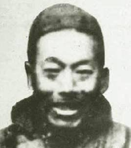 "半步崩拳走天下",郭云深狱中独创拳法,练成一拳便让地面开裂