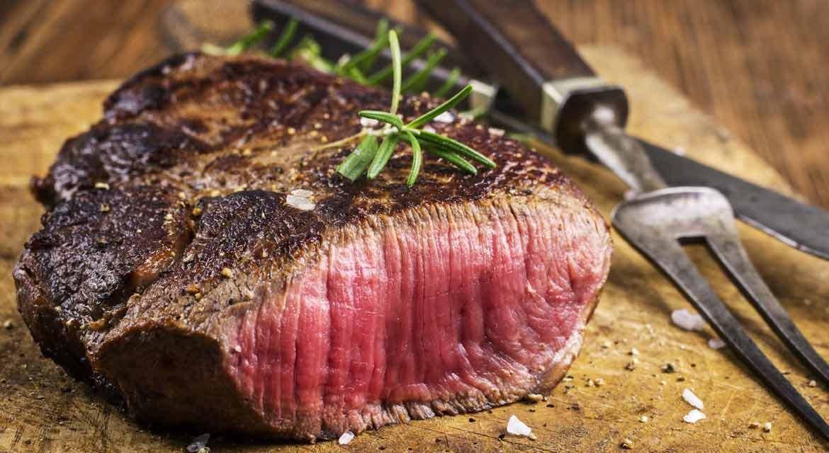 贝隆夫人:她的谎言与美丽,让阿根廷哭泣