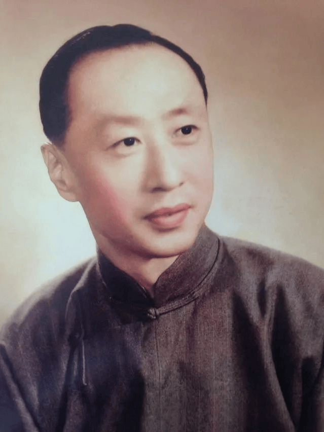 石维坚离世:9岁丧母,父亲和继母因他跳楼自杀,妻子是京剧名家
