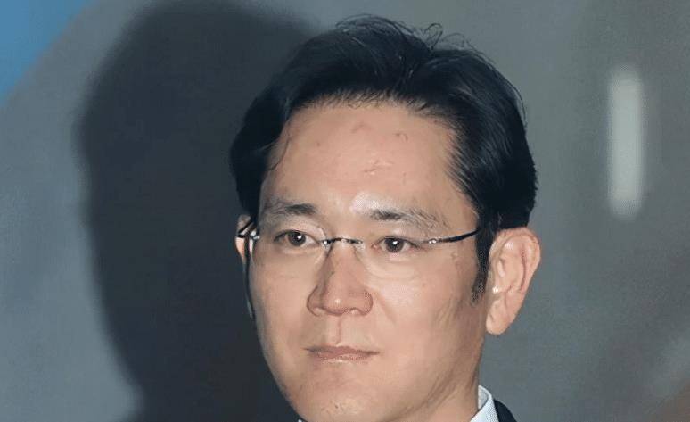 小子出身却成韩国首富,靠"抄中国作业"干翻十大财阀_用户_马化腾_成功