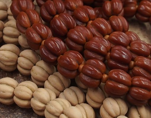 路边就能摘,做成手串盘出包浆太牛了!